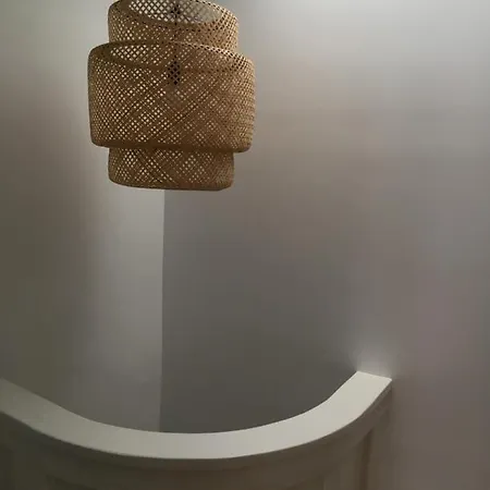 Pimms Ribeira Bed & Breakfast 3*