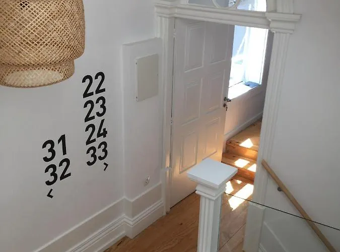 Pimms Ribeira B&B 포르투