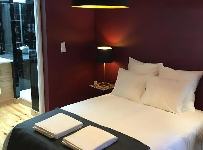 Bed & Breakfast Pimms Ribeira Oporto