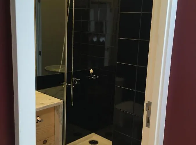 Pimms Ribeira B&B 3*