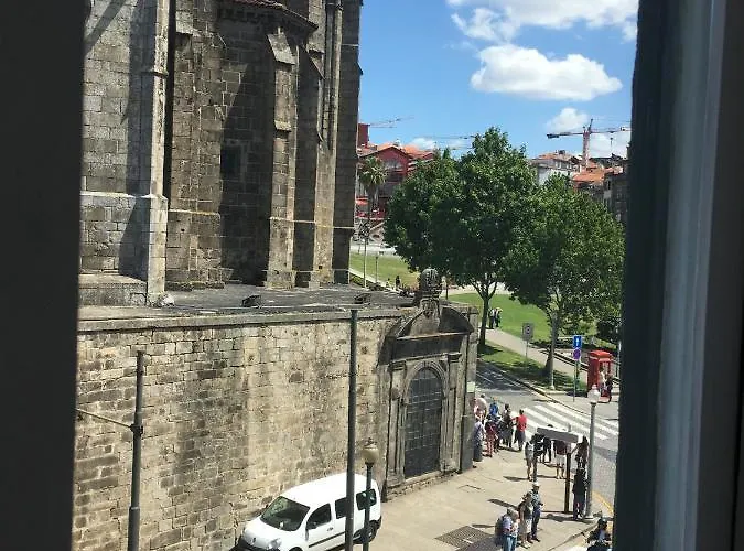 Pimms Ribeira 3* 포르투