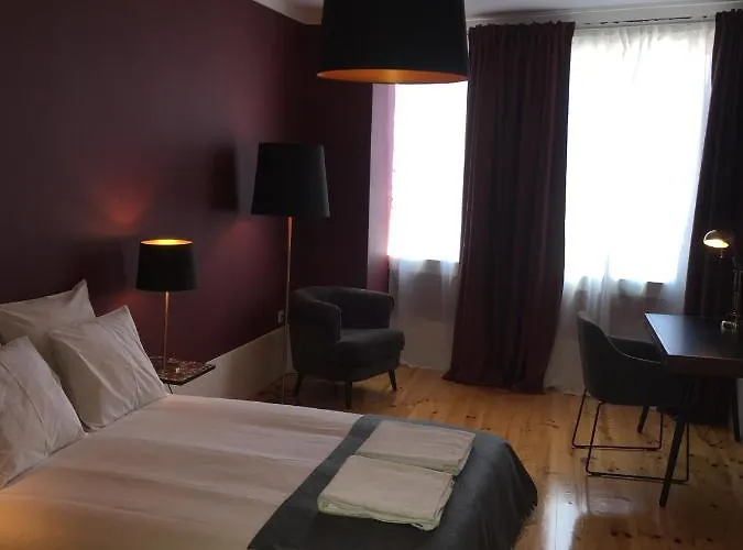 Pimms Ribeira Bed & Breakfast