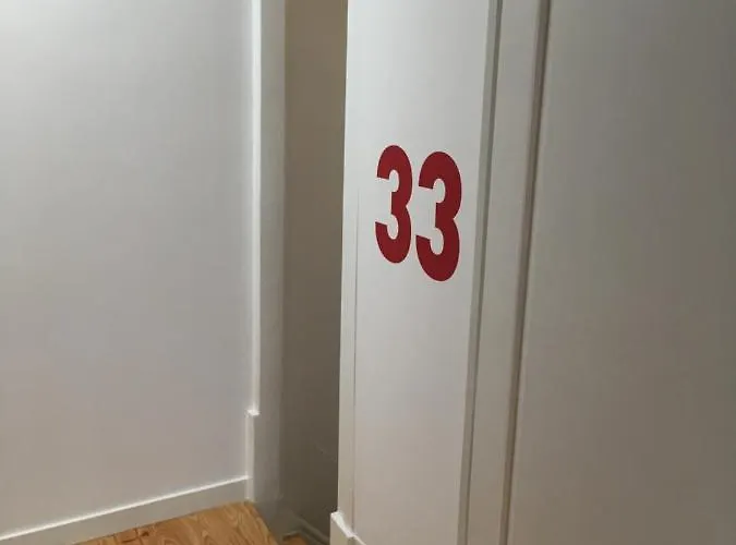 Pimms Ribeira Bed & Breakfast 3*